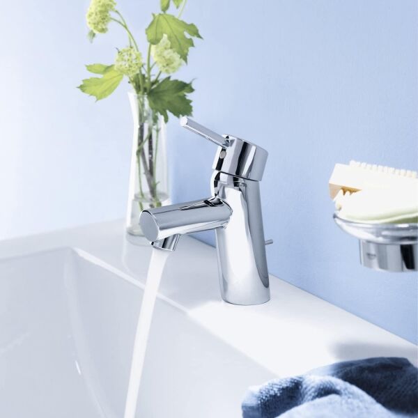 Grohe Concetto Tek Kumandalı Lavabo Bataryası - 2338010E